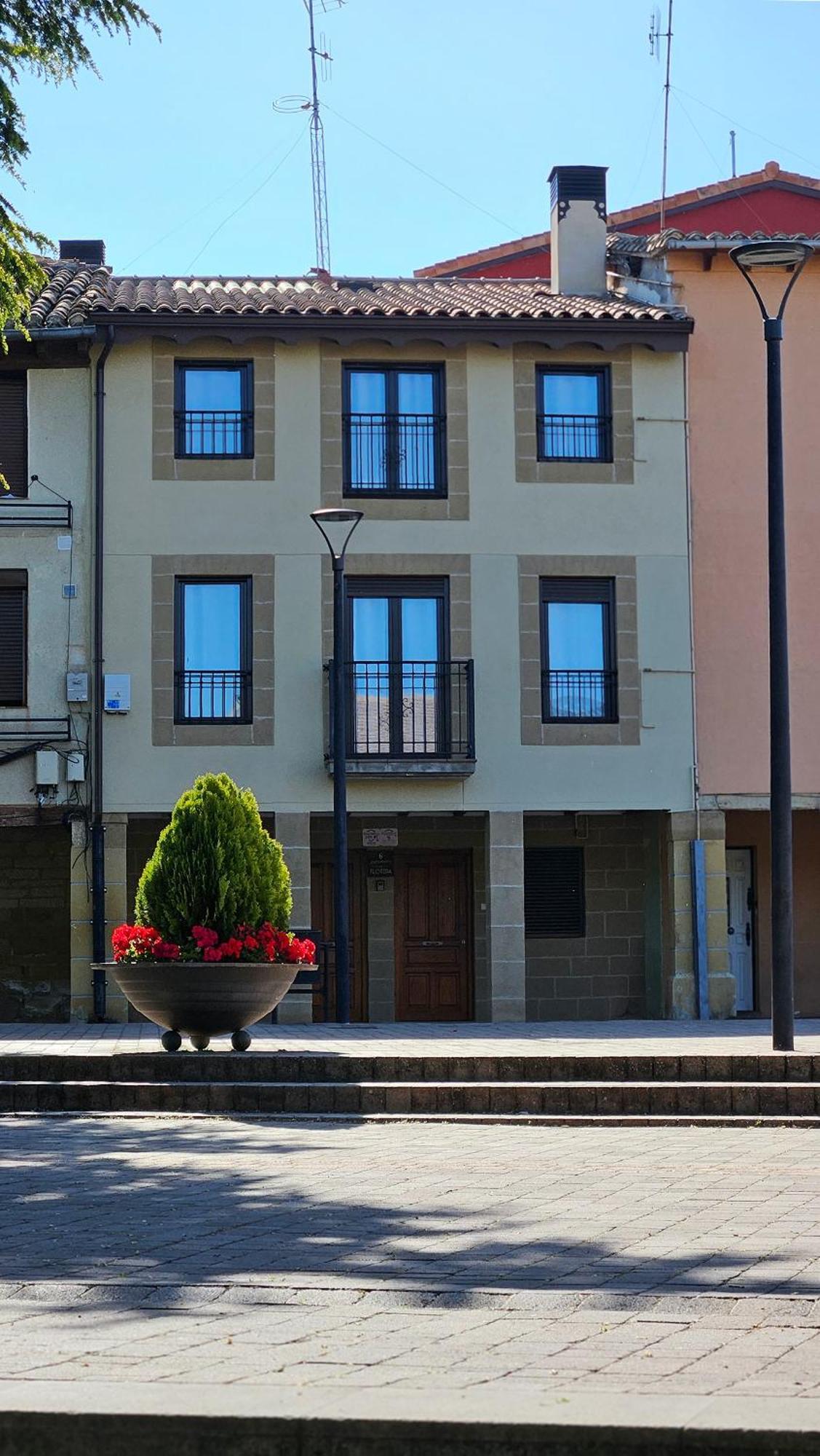 Apartamentos La Florida Casalarreina Kültér fotó